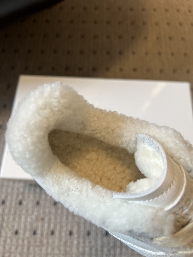 Ce1i*e boots